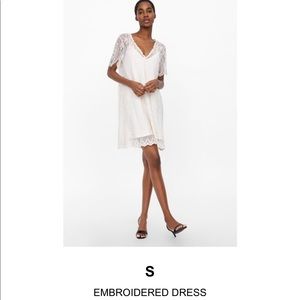 ZARA White lace embroidered dress — size Small.